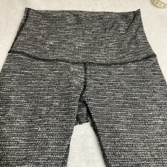 Lululemon Wunder Under Pant - Picture 4 of 13
